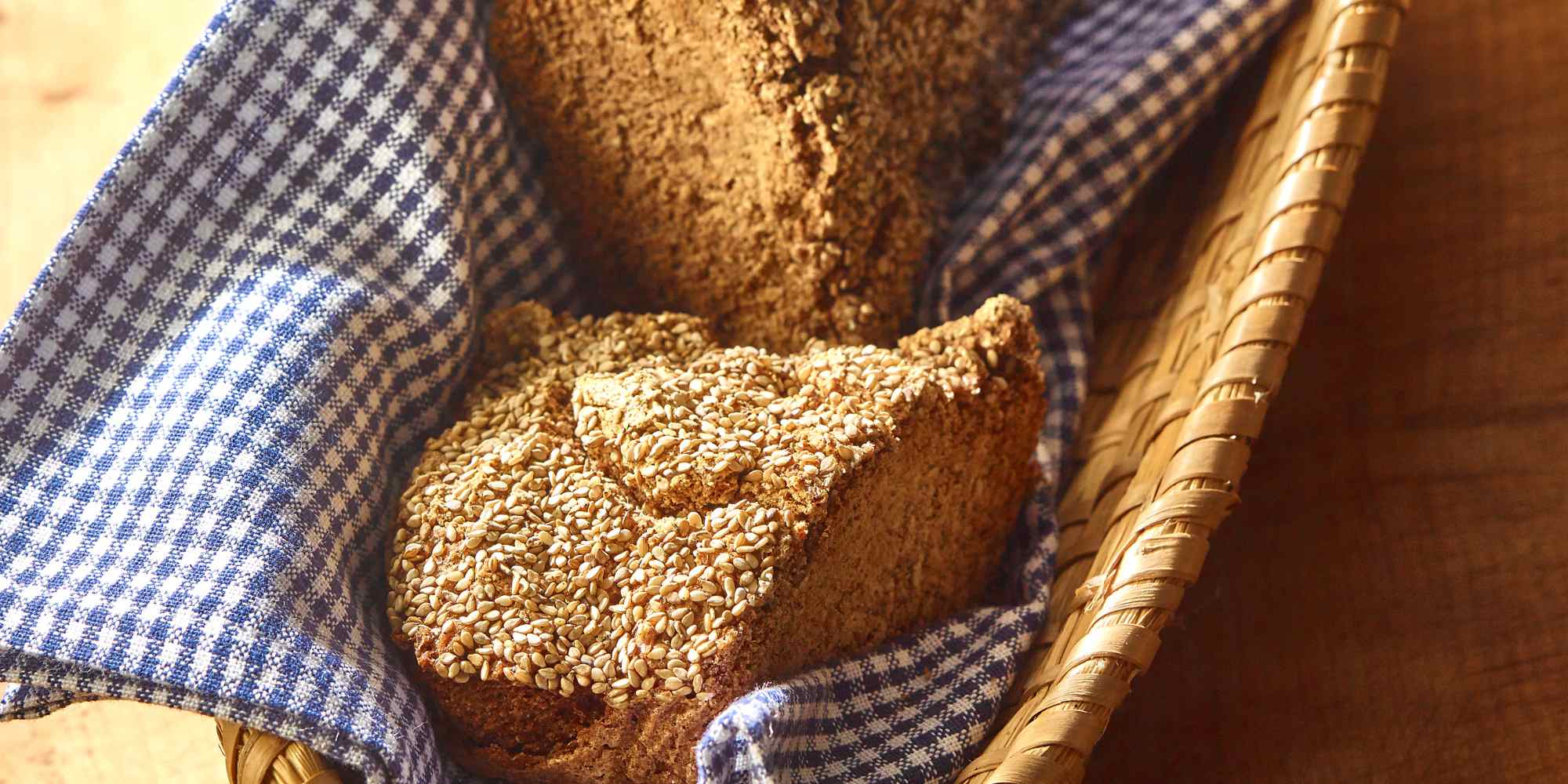 Buchweizen-Quinoa-Brot mit Hanfsamen ★ Rezept von von biochi