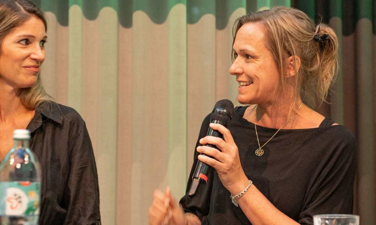 Barbara Holzer-Rappoldt von „Enkeltaugliches Österreich“ bei der Gaumen Hoch-Diskussion „Billig essen-teuer einkaufen