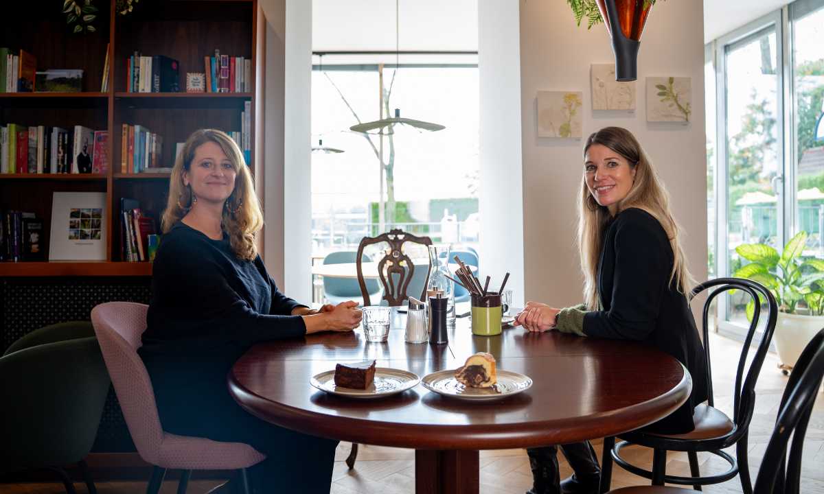 Gaumen Hoch-Podcast zum Thema Waldbaden mit Ulli Felber und Alexandra Seyer-Gmeinbauer