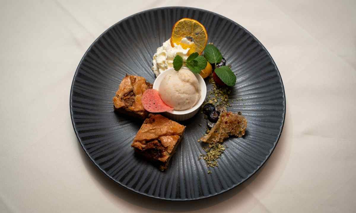 Dinkel-Apfelschlangerl