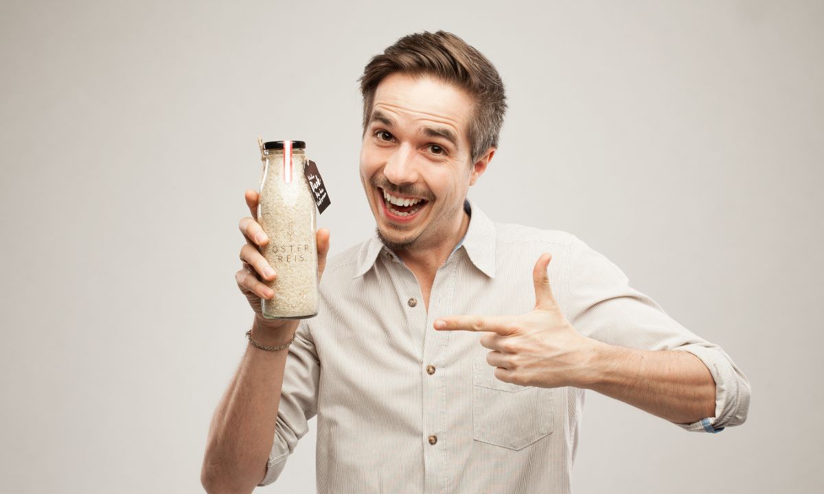 Gregor Neumeyer, Österreis