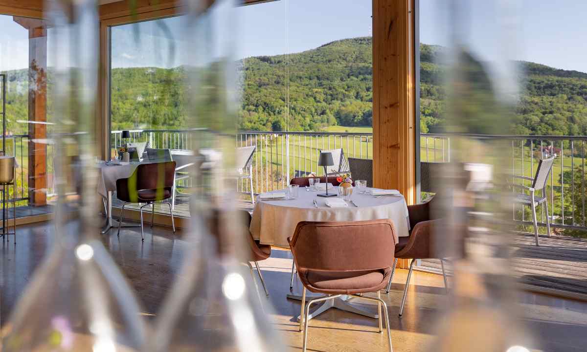 Lounge 81 - Irgendwo im Nirgendwo