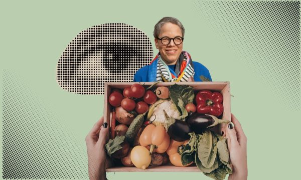 Seiser über Gemüsekiste aus Solidarischer Landwirtschaft