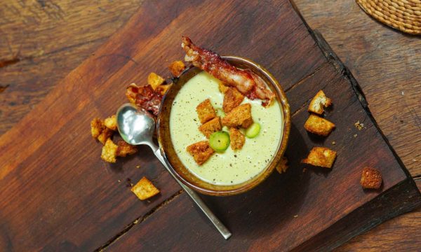 Rosenkohlsuppe aus dem Buch Suppenliebe